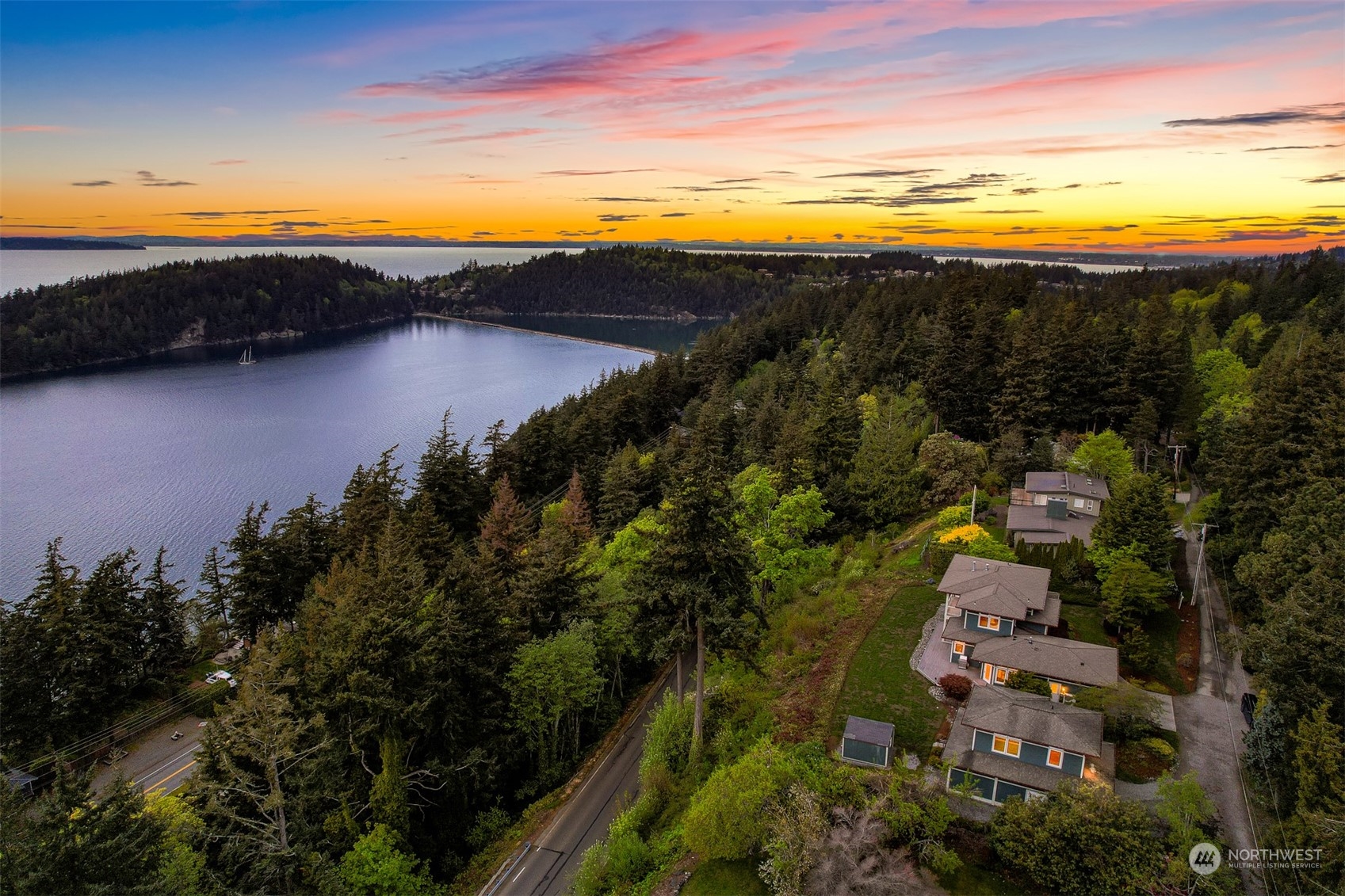 1376 Chuckanut Drive Bellingham, WA 98229 - Photo 5 of 46