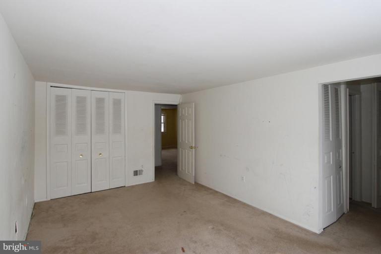 196 North Cottage Road Sterling, VA 20164 - Photo 13 of 20 Master Bedroom #3