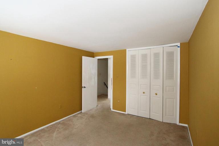 196 North Cottage Road Sterling, VA 20164 - Photo 15 of 20 Bedroom #1