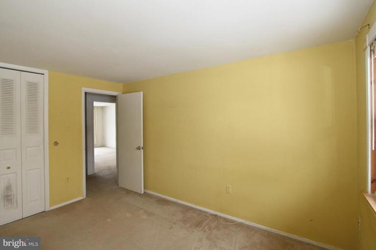 196 North Cottage Road Sterling, VA 20164 - Photo 5 of 20 Bedroom #2