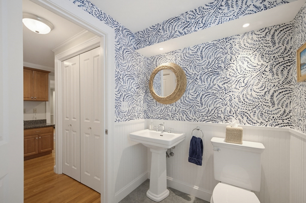 15 Lancaster Road Needham, MA 02492 - Photo 11 of 26
