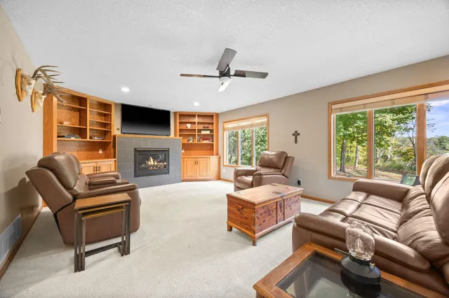 $639,900 | 2770 11th Street Northwest, Buffalo, MN 55313