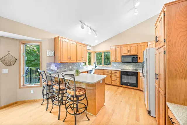 $639,900 | 2770 11th Street Northwest, Buffalo, MN 55313