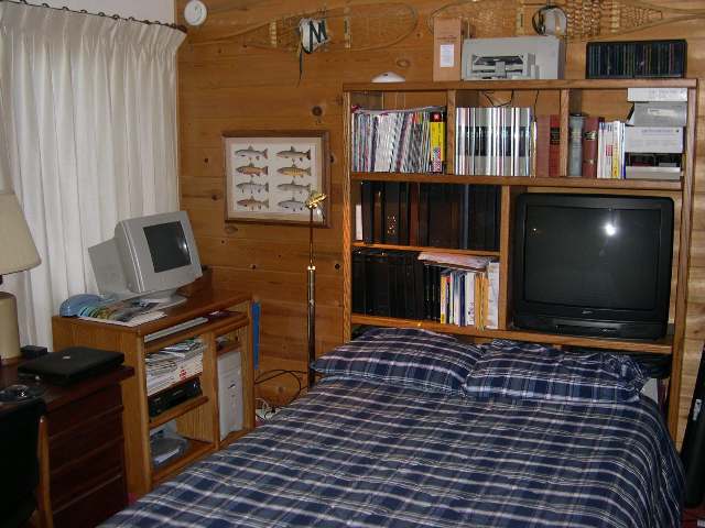 14081 Tyrol Road Truckee, CA 96161 - Photo 6 of 7 Gallery Image 6