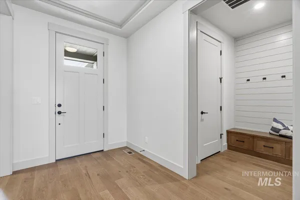 $619,900 | 983 East Crescendo Street, Meridian, ID 83642