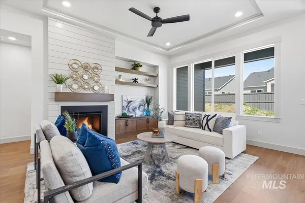 $619,900 | 983 East Crescendo Street, Meridian, ID 83642