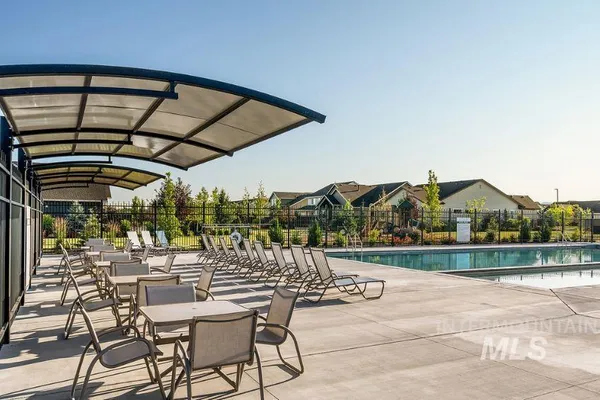 $619,900 | 983 East Crescendo Street, Meridian, ID 83642