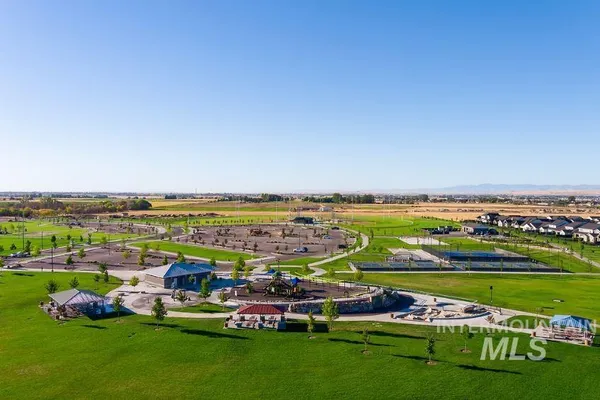 $619,900 | 983 East Crescendo Street, Meridian, ID 83642