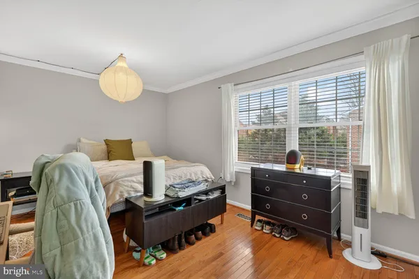 $530,000 | 939 South Scott Street, Unit 1, Arlington, VA 22204