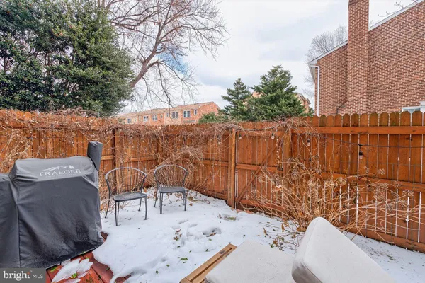 $530,000 | 939 South Scott Street, Unit 1, Arlington, VA 22204