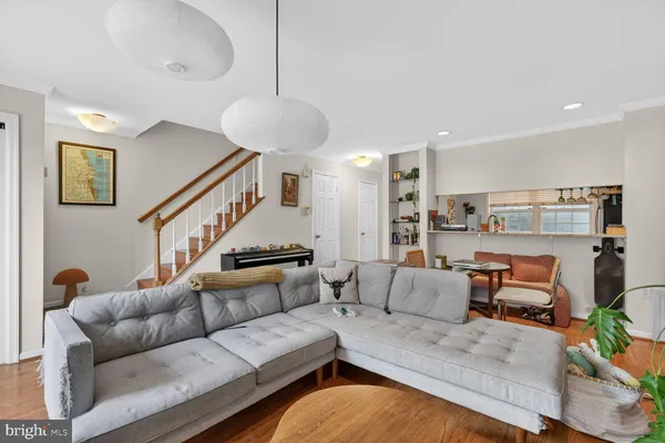 $530,000 | 939 South Scott Street, Unit 1, Arlington, VA 22204