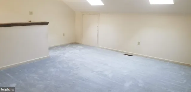 $1,800 | 212 Bell Ringer Court, Newark, DE 19702