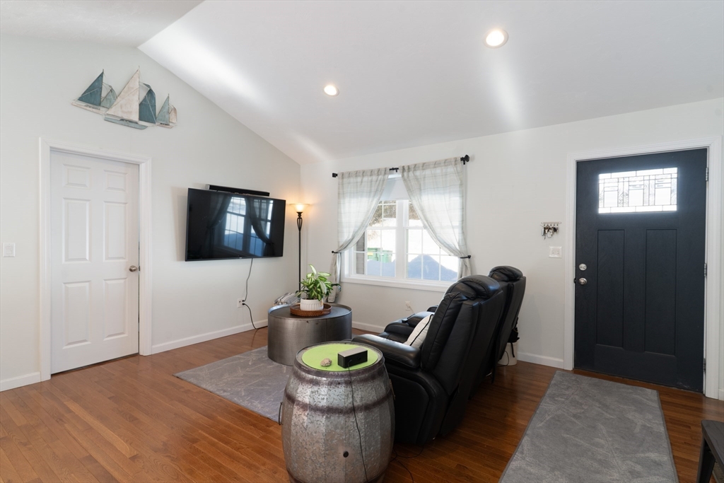 36 Nelson Street Warren, MA 01083 - Photo 11 of 35