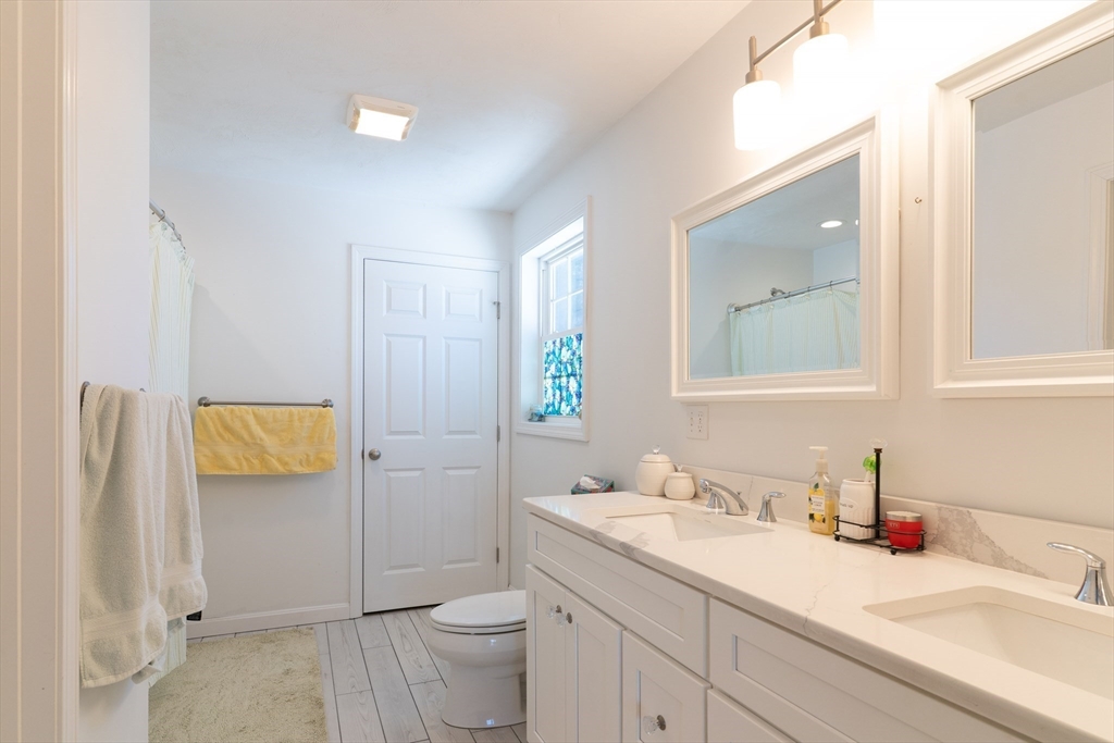 36 Nelson Street Warren, MA 01083 - Photo 17 of 35