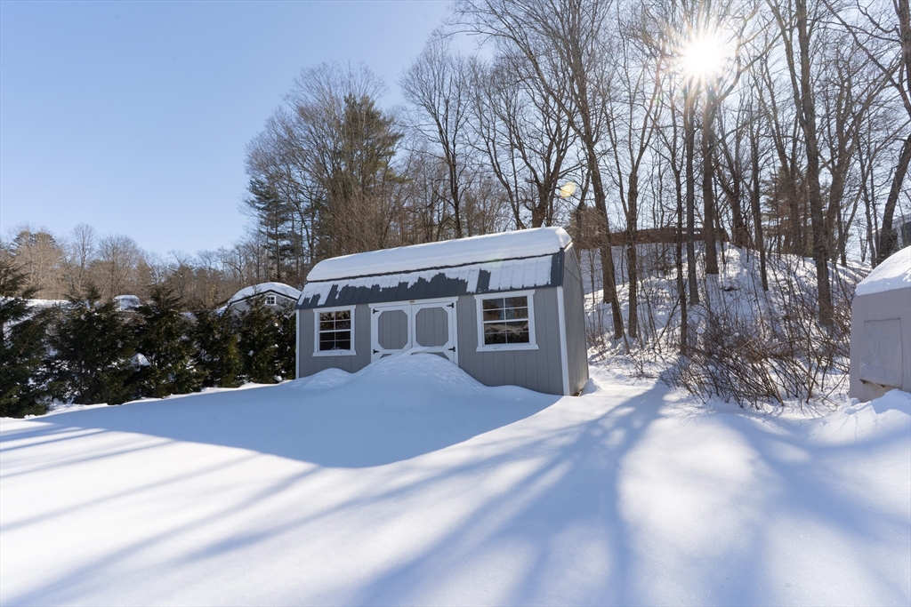36 Nelson Street Warren, MA 01083 - Photo 33 of 35