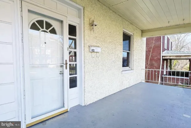 a view of front door and porch