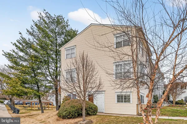 $1,950 | 1600 Brooksquare Drive, Unit 81, Capitol Heights, MD 20743