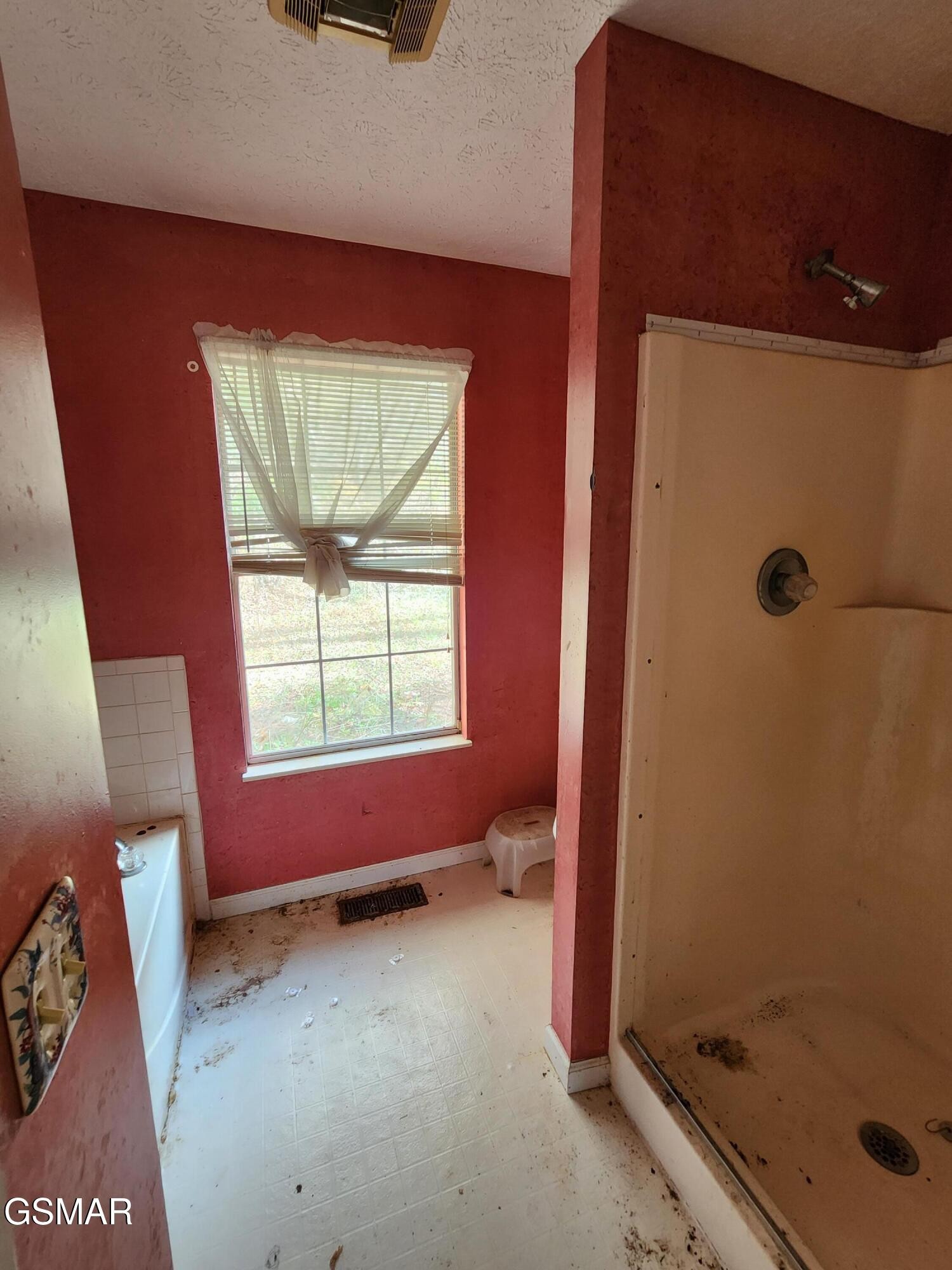 1178 Breeden Branch Road Sevierville, TN 37876 - Photo 14 of 18 Gallery Image 14
