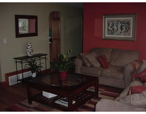 7 Wesson Road Ashland, MA 01721 - Photo 3 of 11