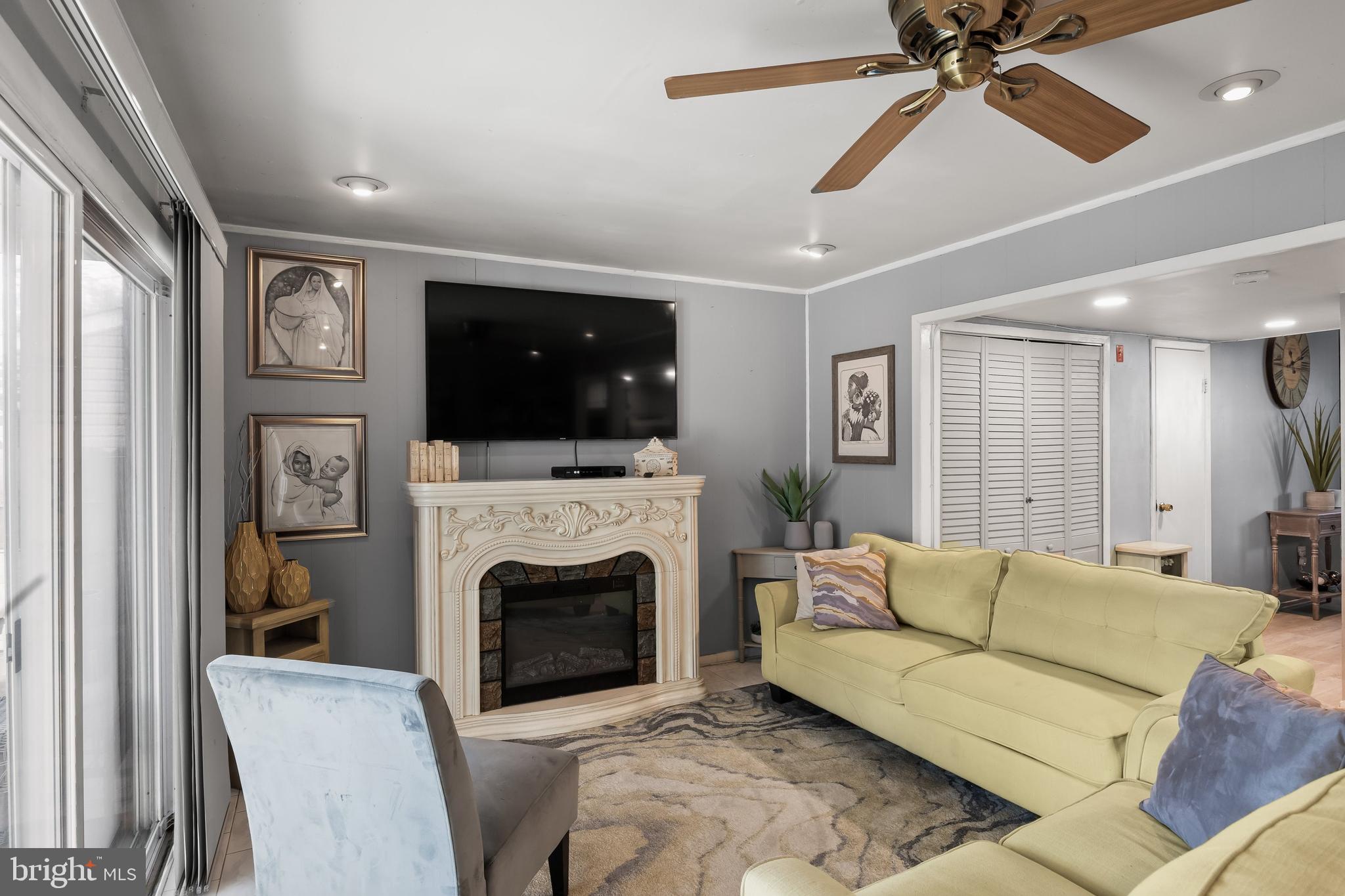 16 Rambler Court Willingboro, NJ 08046 - Photo 18 of 33 Gallery Image 18