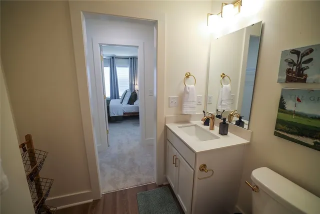 $2,100 | 506 Tarrant Street, Unit A, Central, SC 29630