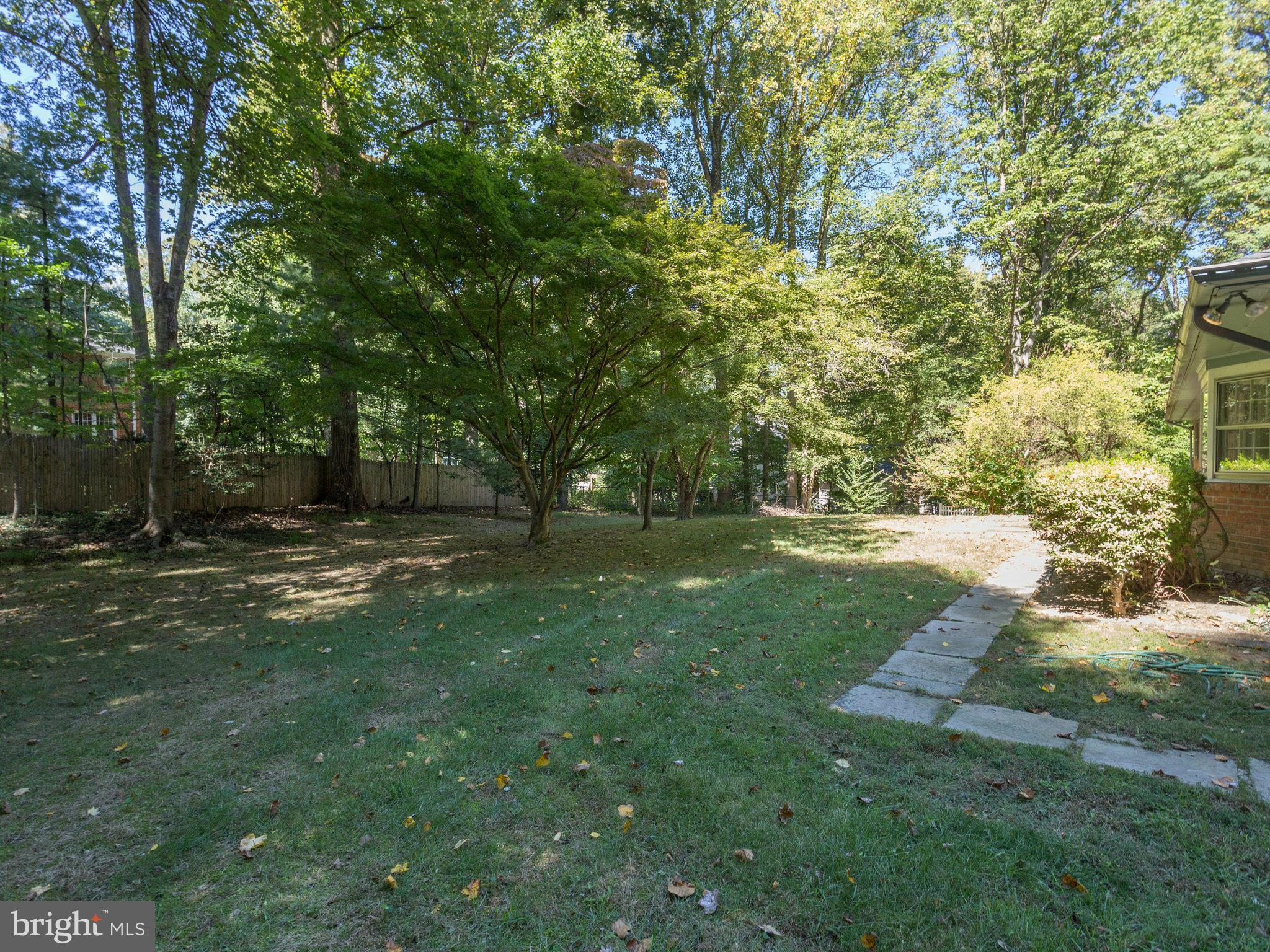 8501 Brook Road McLean, VA 22102 - Photo 29 of 29 Exterior (Rear)