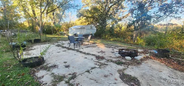 $227,900 | 3112 Edgewood Drive, High Ridge, MO 63049