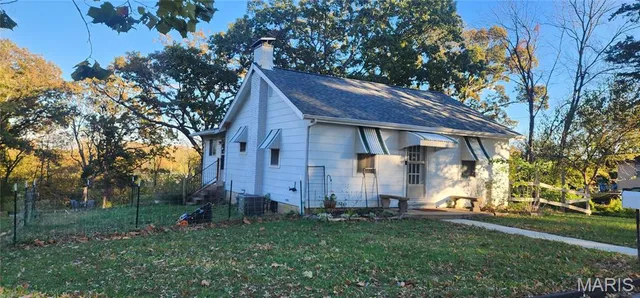 $230,000 | 3112 Edgewood Drive, High Ridge, MO 63049