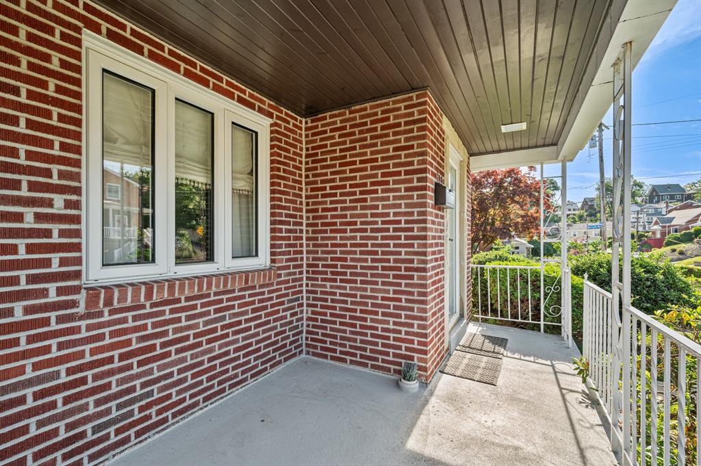 525 Loretto Road Pittsburgh, PA 15217 - Photo 29 of 41 Gallery Image 29