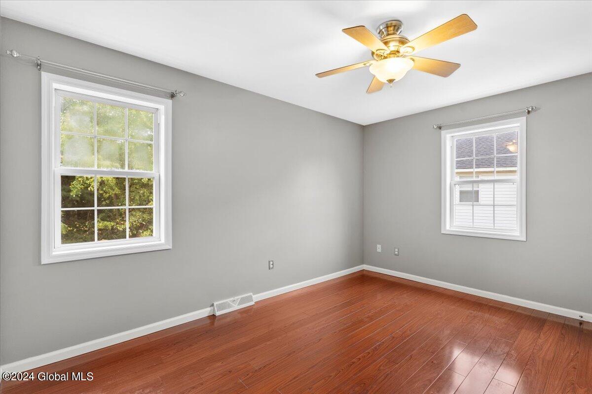 8 New Kent Road Wilton, NY 12831 - Photo 20 of 36 20-IMG_2734