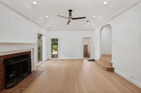 $420,000 | 702 North Hampton Road, Dallas, TX 75208