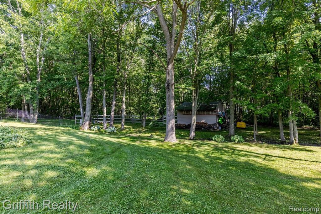 5200 Argentine Road Howell, MI 48855 - Photo 27 of 42