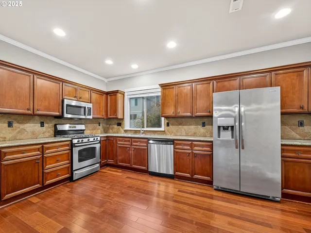 $410,000 | 416 Northeast Patricia Ann Place, Hillsboro, OR 97006