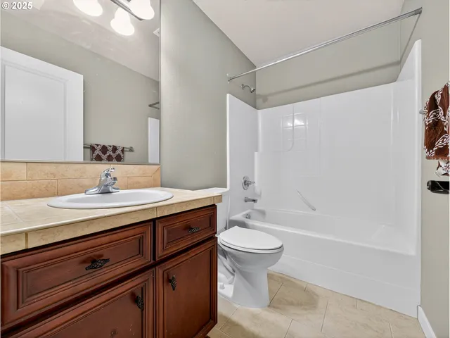 $410,000 | 416 Northeast Patricia Ann Place, Hillsboro, OR 97006