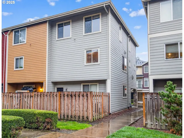 $410,000 | 416 Northeast Patricia Ann Place, Hillsboro, OR 97006