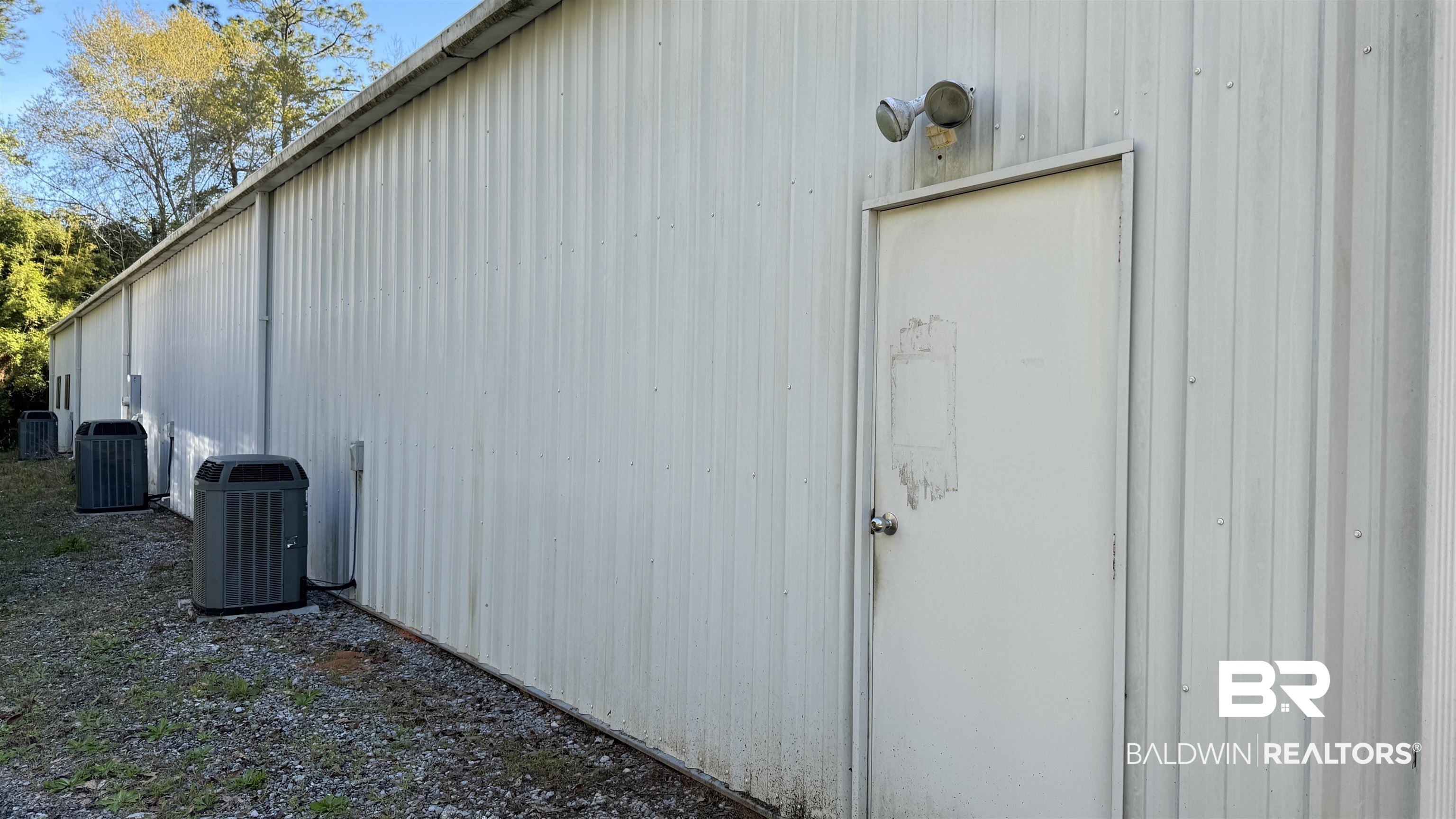 24601 Patterson Road Robertsdale, AL 36567 - Photo 17 of 23 Gallery Image 17