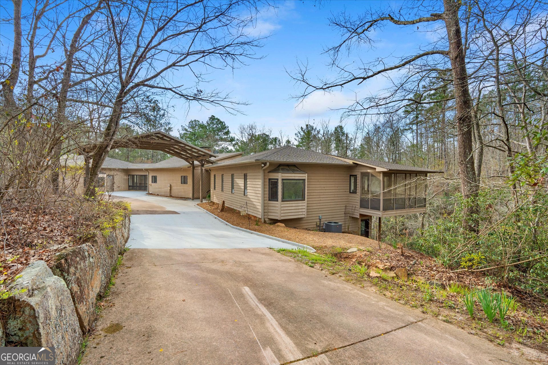 1290 Davis Road Carrollton, GA 30116 - Photo 6 of 50