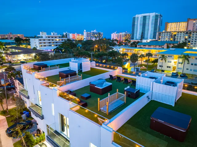 $5,990,000 | 1000 North Riverside Drive, Pompano Beach, FL 33062