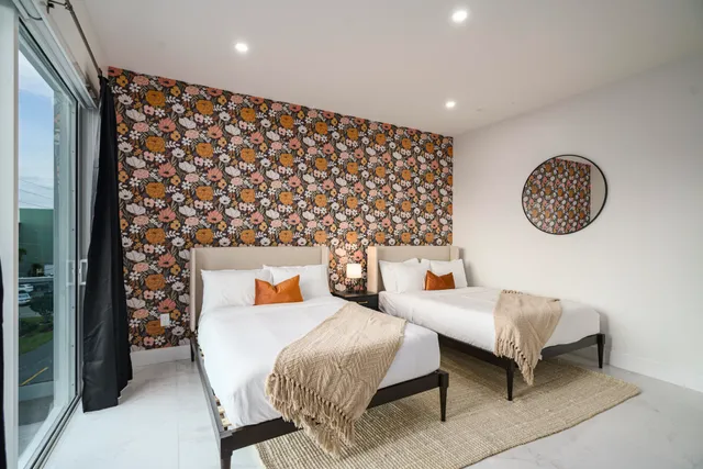 $5,990,000 | 1000 North Riverside Drive, Pompano Beach, FL 33062