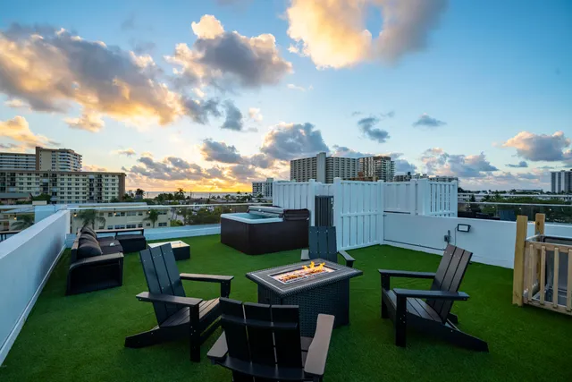 $5,990,000 | 1000 North Riverside Drive, Pompano Beach, FL 33062