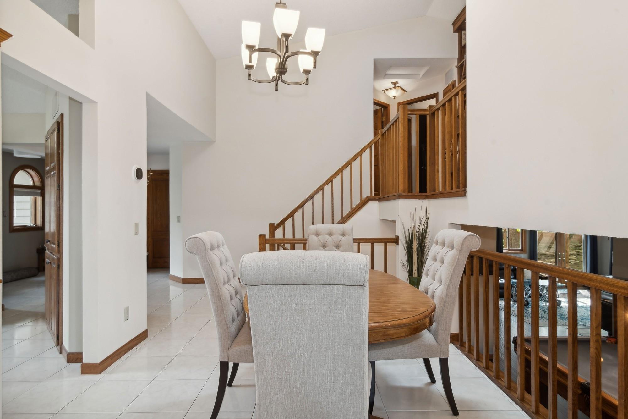 3661 Ashbury Road Eagan, MN 55122 - Photo 9 of 22 Gallery Image 9