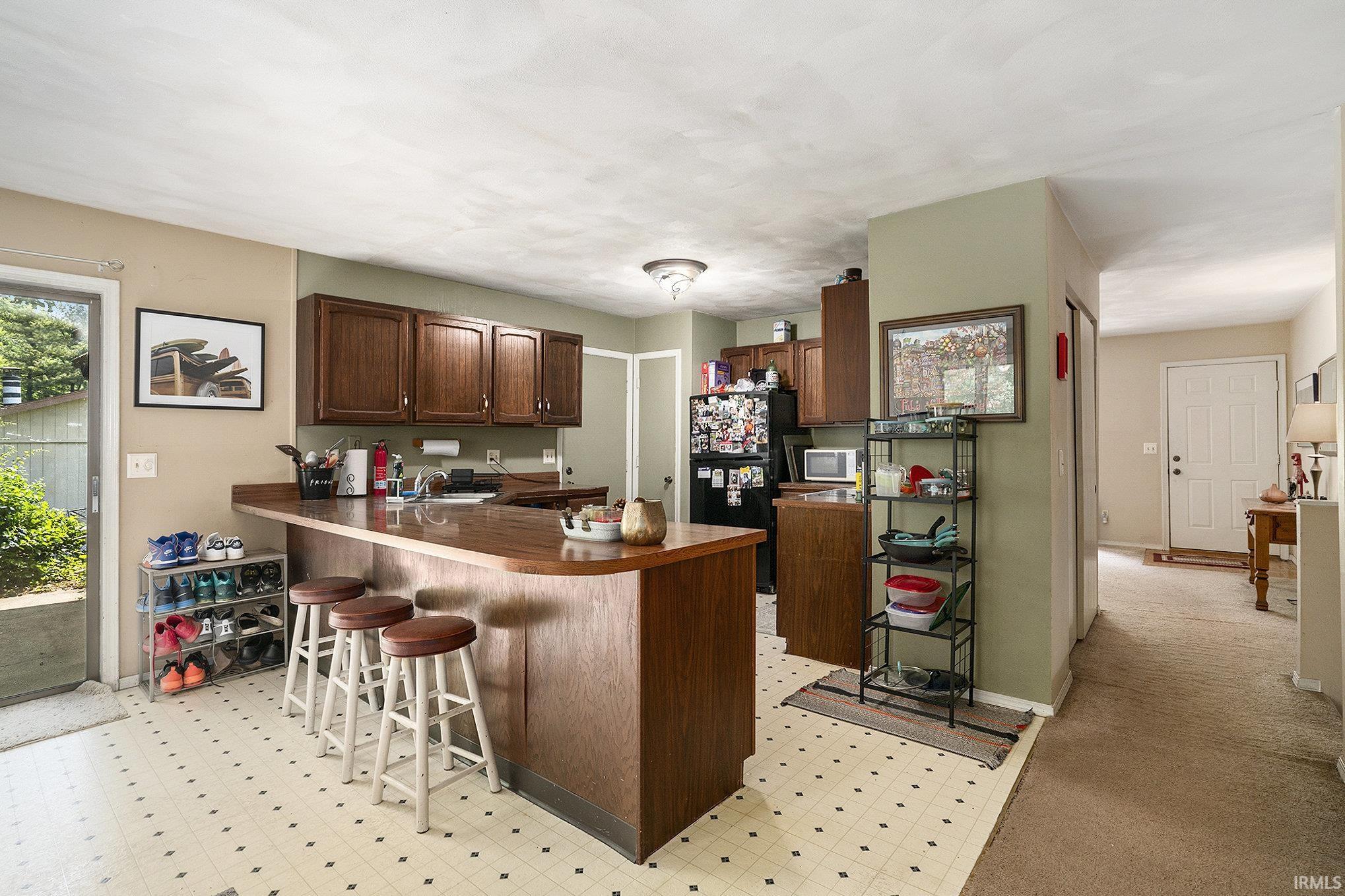 17411 Woodhurst Road Granger, IN 46530 - Photo 10 of 28 Gallery Image 10
