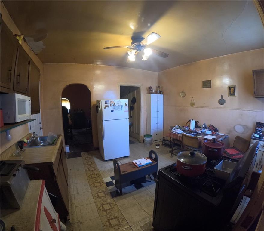 2345 Atmore Street Pittsburgh, PA 15212 - Photo 3 of 17 a living room with furniture and chandelier