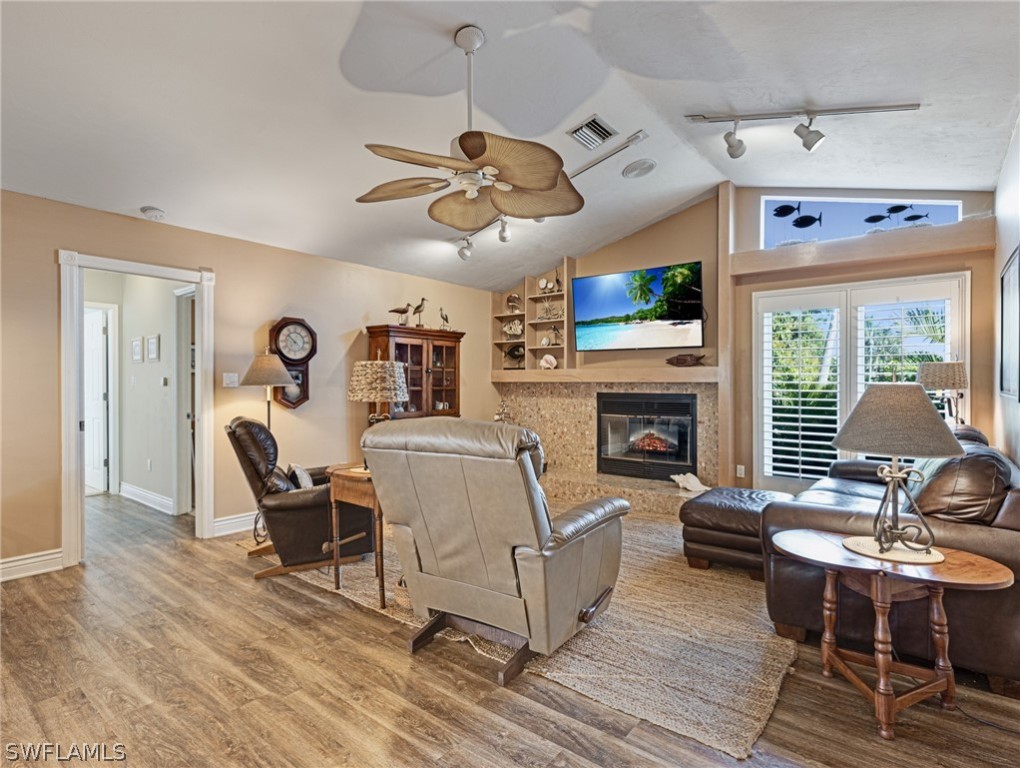 15560 Shell Point Boulevard Fort Myers, FL 33908 - Photo 9 of 41 Gallery Image 9