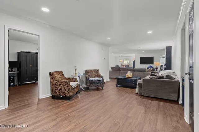 $450,000 | 140 1 Down Street, Southern Pines, NC 28387