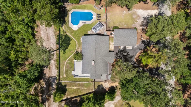 $450,000 | 140 1 Down Street, Southern Pines, NC 28387