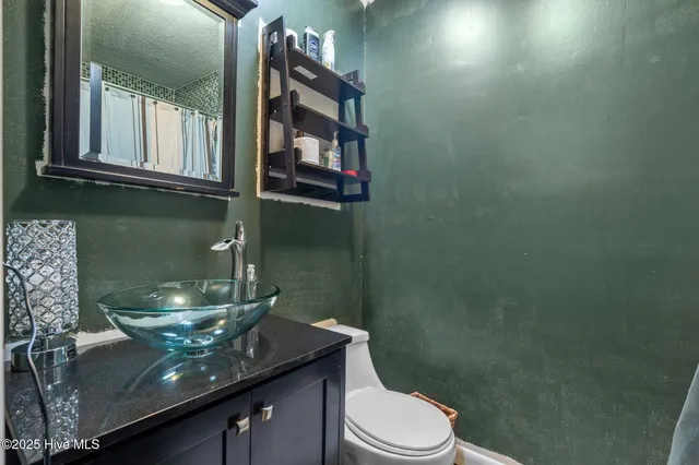 $450,000 | 140 1 Down Street, Southern Pines, NC 28387