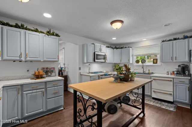 $450,000 | 140 1 Down Street, Southern Pines, NC 28387