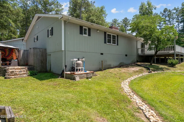 $450,000 | 140 1 Down Street, Southern Pines, NC 28387