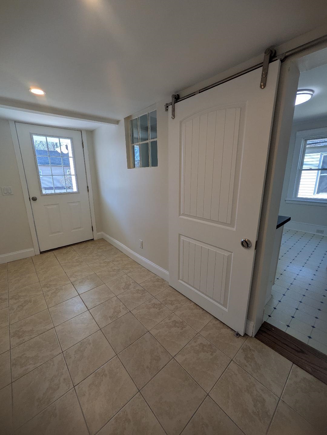 17-19 Thompson Street Concord, NH 03301 - Photo 6 of 20